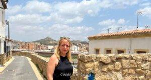 El PSOE de Lorca exige al equipo de Fulgencio Gil proceda urgentemente a la limpieza y reparación de los daños producidos en el tramo de Muralla Medieval anexa al Porche de San Antonio