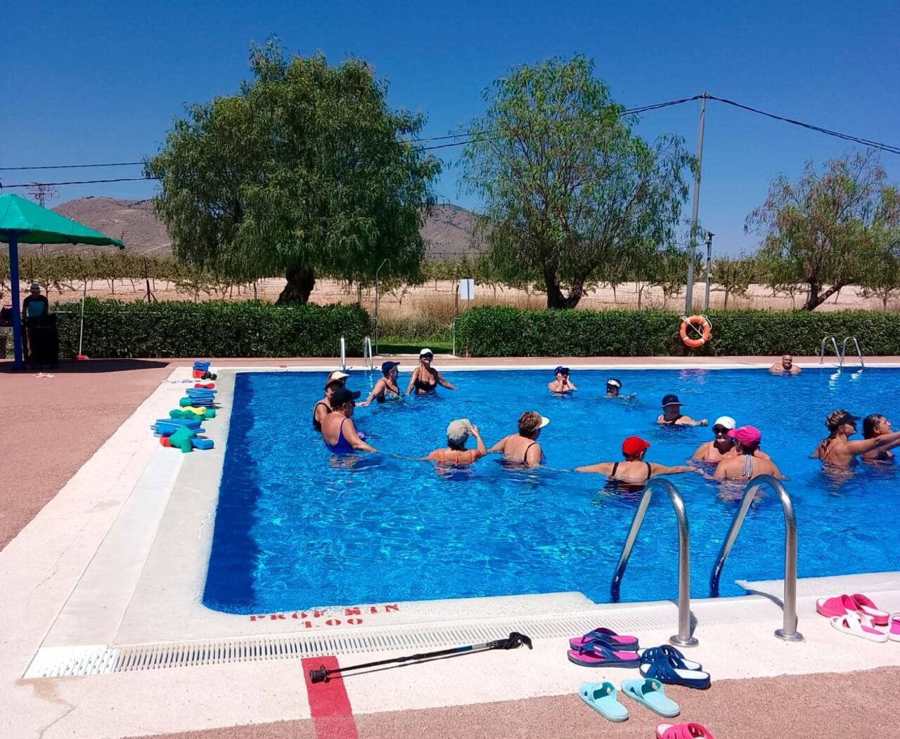 PISCINAS