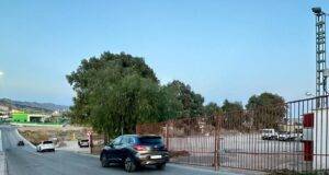 El Ayuntamiento habilita un aparcamiento gratuito en el »solar del Quiñonero» para el mercado semanal