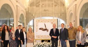El Paso Blanco estrenará esta Semana Santa una nueva bandera bordada en seda y oro