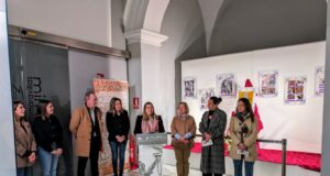 El Paso Blanco pone en valor a «33 mujeres que han hecho Historia» dentro de la cofradía