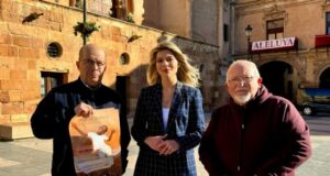 El Ayuntamiento anima a los lorquinos a sumarse al programa de acogida de niños Saharauis este próximo verano