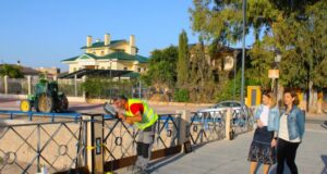 Refuerzan con perfiles metálicos las pilastras del Puente de la Torta de Lorca para incrementar su seguridad