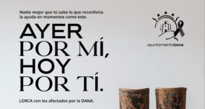 La primera columna del dispositivo de ayuda del Ayuntamiento de Lorca con destino a Valencia ha partido este viernes desde el Centro de Emergencias