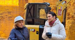 Comienzan las obras de edificación de un inmueble en el casco histórico de Lorca con los trabajos de excavación arqueológica