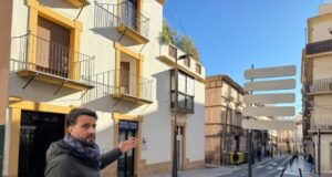 El Gobierno de Lorca invierte 150.000 euros en renovar más de un centenar y medio de luminarias en el casco histórico