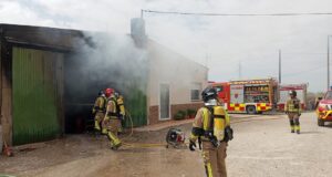 Incendio en nave industrial de Marchena (Lorca) sin heridos
