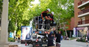 La Alameda de la Constitución multiplica por tres su iluminación para atender una vieja reivindicación de los lorquinos
