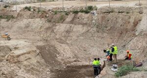 Descubren un yacimiento arqueológico junto a la antigua estación de ferrocarril de Lorca durante las obras del AVE