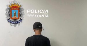Detenido un joven por robo con violencia a una mujer en vía pública, del casco urbano de Lorca