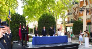 El alcalde reclama un marco legal que otorgue »manos libres» y blinde legalmente a los agentes de policía en sus intervenciones contra los delincuentes a pie de calle