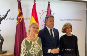 El proyecto de presupuesto para 2026 consolida la estabilidad financiera y la fortaleza económica del municipio y se sitúa en 120,8 millones, 1,2 más que este año