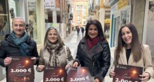 Navidad en Lorca: 2.000 euros y un paseo en limusina para vivir el mejor día de compras