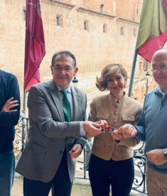 El Ayuntamiento cede un local municipal a la Fundación Casco Histórico de Lorca