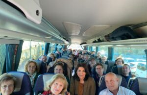 Senderismo, visitas guiadas a monumentos patrimoniales de la Región y excursiones convivenciales por todo el municipio conforman una nueva oferta para los mayores de Lorca
