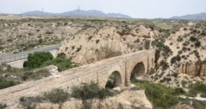 El PSOE de Lorca exige en la Asamblea la protección inmediata del Acueducto de Zarzadilla el psoe de lorca exige en la asamblea la protección inmediata del acueducto de zarzadilla