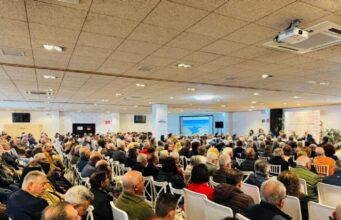 El alcalde alerta de que la falta de agua y las plagas ponen en jaque al campo lorquino el alcalde alerta de que la falta de agua y las plagas ponen en jaque al campo lorquino