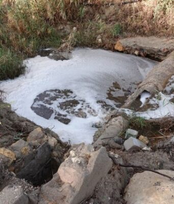 IU denuncia ante el SEPRONA la contaminación de ríos y ramblas de Lorca en vísperas de la celebración del “día mundial de acción por los ríos” IU denuncia ante el SEPRONA la contaminación de ríos y ramblas de Lorca en vísperas de la celebración del día mundial de acción por los ríos