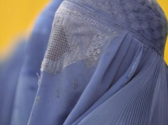 Lorca aprueba la prohibición del burka en dependencias municipales