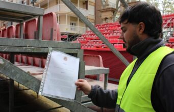 El Bando de Semana Santa invita a defender nuestros colores y hacer partícipes de ese empeño a los que nos visitan el bando de semana santa invita a defender nuestros colores y hacer partícipes de ese empeño a los que nos visitan