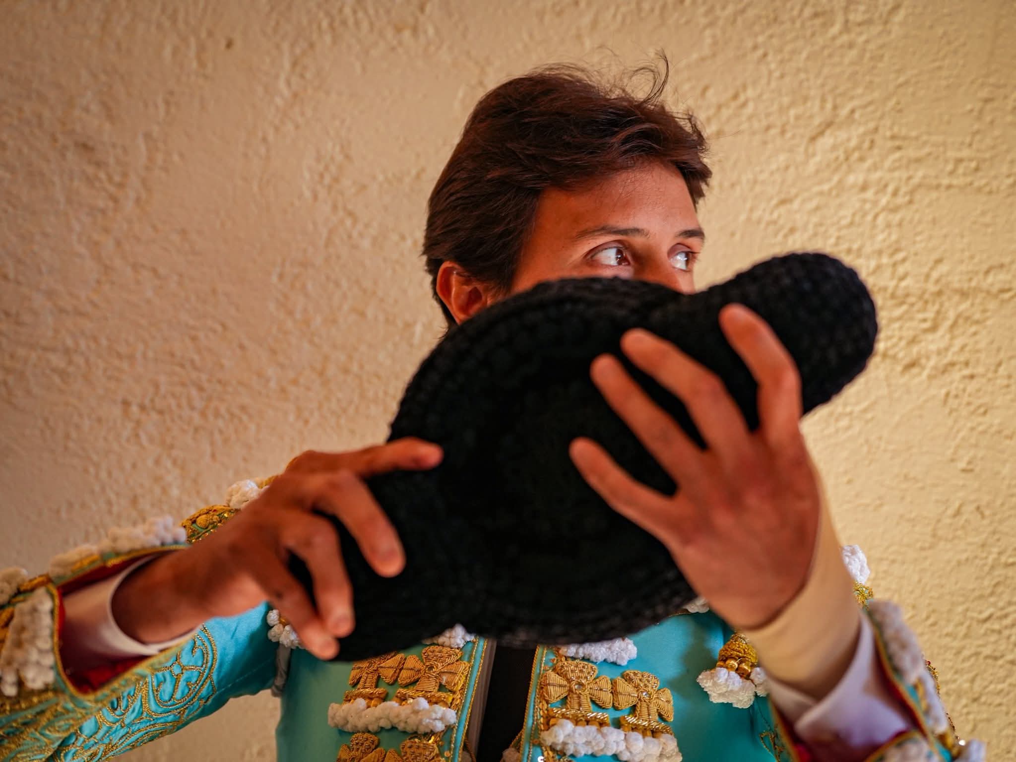 Apoteosis en Lorca: Roca Rey corta cinco orejas en Sutullena