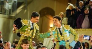 Apoteosis taurina en Lorca: Roca Rey corta cinco orejas en Sutullena fb img 1775333451898