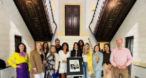 El Palacete de Huerto Ruano acoge la tercera edición de »Lorca es Moda», una iniciativa que aúna comercio local y solidaridad fb img 1776705839220