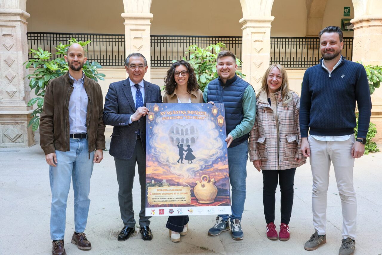 la muestra infantil de folklore tío pillo toma de nuevo el claustro de la merced llenándolo de folklore, tradición y juventud3
