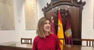 Rosa Medina: «la regularización masiva aprobada por el Gobierno es una irresponsabilidad histórica que se ha impuesto sin debate, contra el interés de los españoles y ajena a la realidad de los municipios» rosa medina la regularización masiva aprobada por el gobierno es una irresponsabilidad histórica