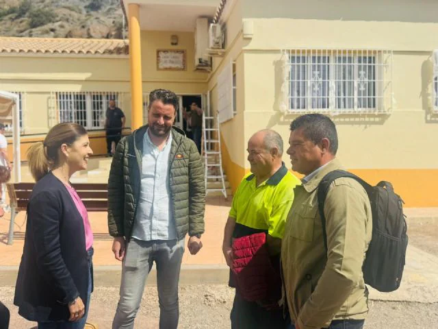 el ayuntamiento de lorca realiza una actuación de rehabilitación y mejora del local social del barrio de los Ángeles y su entorno