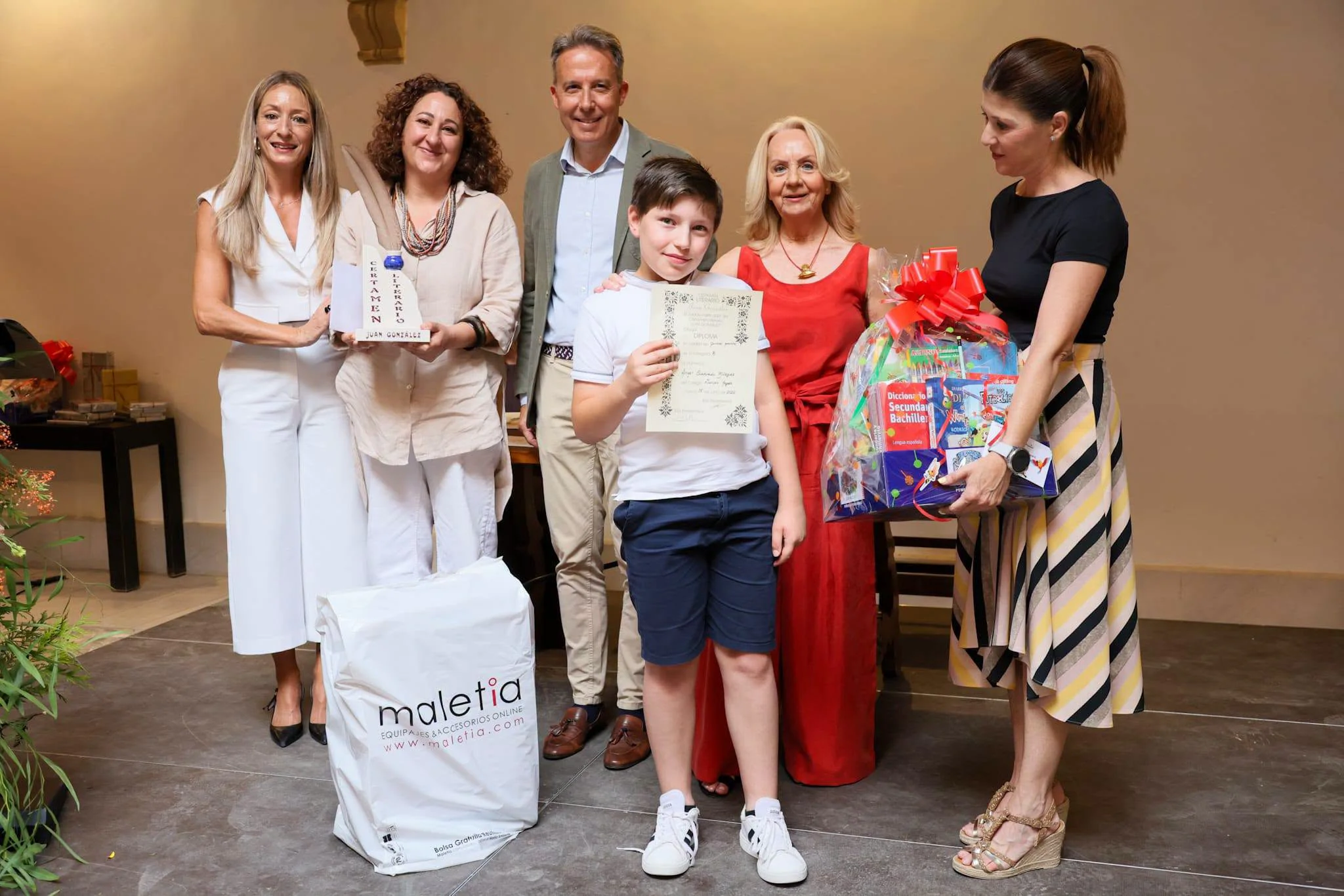 más de 600 alumnos participan en la xxv edición del certamen infantil de relato corto ''premio juan gonzález'', organizado por el ceip juan gonzález2