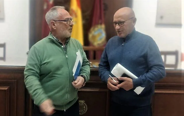 polémica en lorca por el uso de locales e instrumentos públicos por una empresa musical privada polémica en lorca por el uso de locales e instrumentos públicos por una empresa musical privada