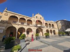 El PSOE de Lorca denuncia que Fulgencio Gil «venda» promociones privadas mientras descuida edificaciones de titularidad municipal que «se caen a pedazos» el psoe de lorca denuncia que fulgencio gil venda promociones privadas mientras descuida edificaciones de titularidad municipal que se caen a pedazos