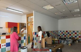 El Ayuntamiento de Lorca realiza trabajos de revestimiento y pintura en las instalaciones de la Escuela Municipal de Educación Infantil de La Hoya el ayuntamiento de lorca realiza trabajos de revestimiento y pintura en las instalaciones de la escuela municipal de educación infantil de la hoya