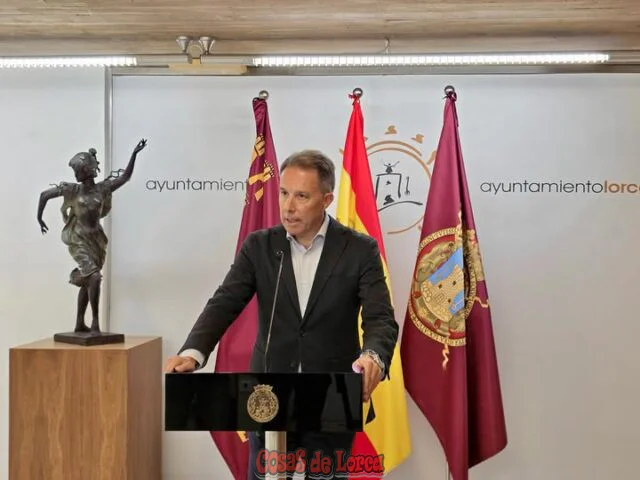 el pleno municipal aprueba la declaración de incumplimiento y posterior subasta de cuatro solares dentro del proyecto de regeneración del casco histórico de lorca