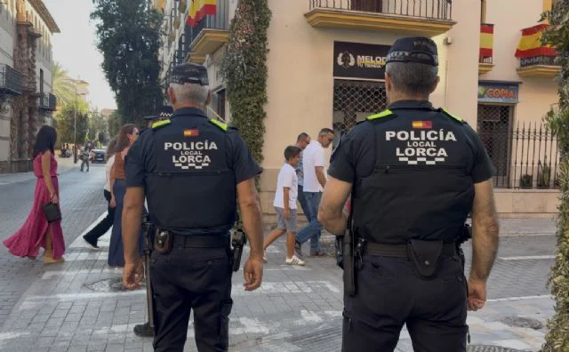 la policía local de lorca alcanza los 119 controles preventivos en el municipio, con 10 detenciones en la última semana