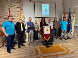 lorca reivindica el arte de las jarapas con una exposición y demostraciones en vivo en la casa del artesano