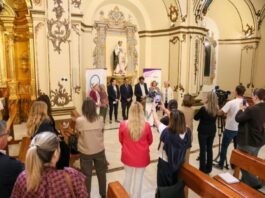 una exposición, un concierto de música cofrade y una procesión extraordinaria conmemorarán en lorca los 25 años de la salida de la santa mujer verónica en andas